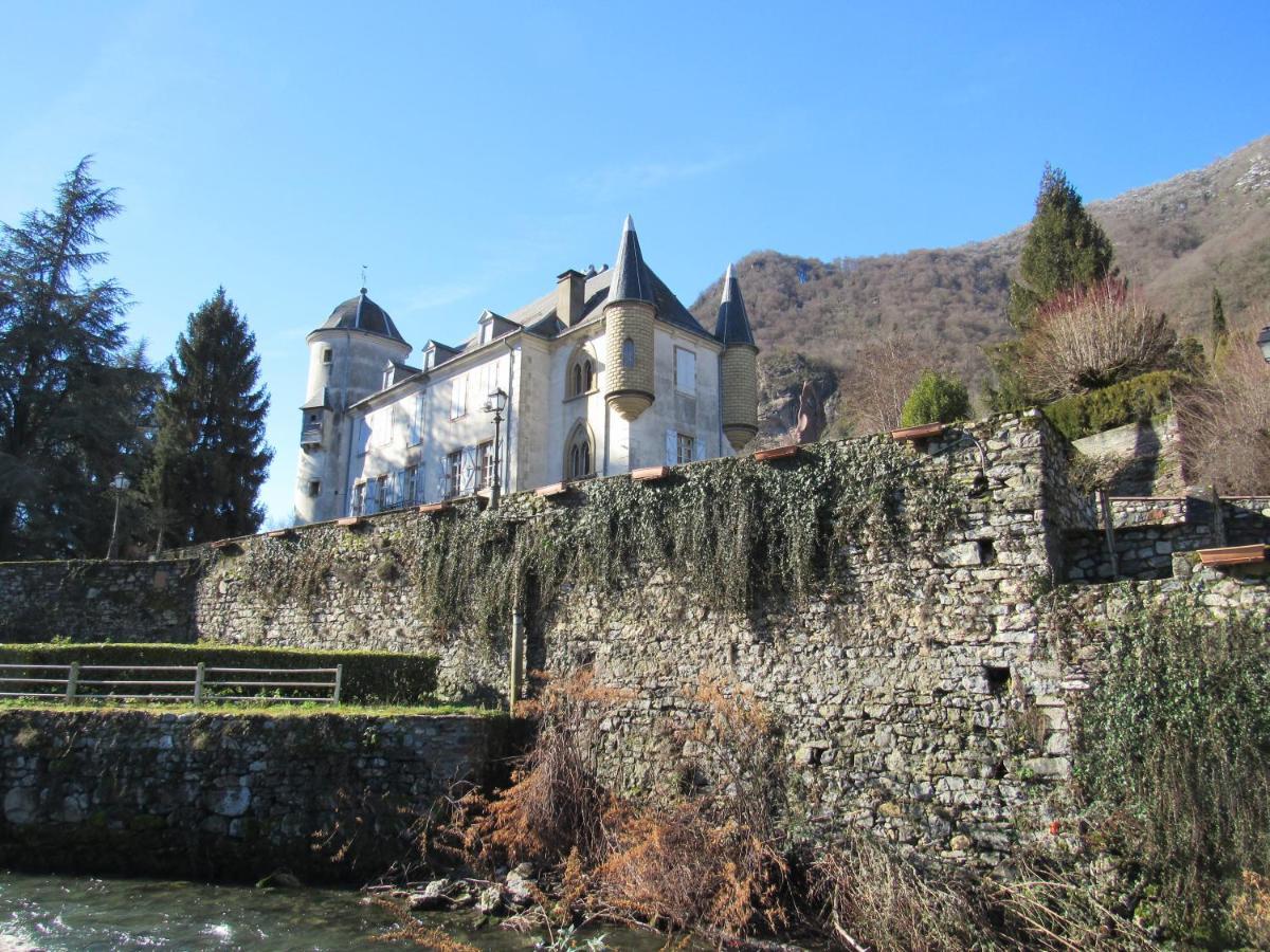 Les Deux Rives Bed & Breakfast Cierp Exterior photo